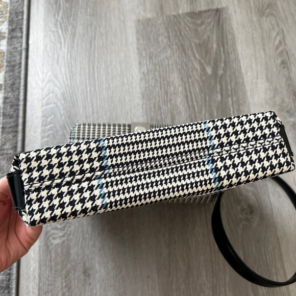 Lauren Black and White Houndstooth Crossbody Bag - Picture 2 of 4